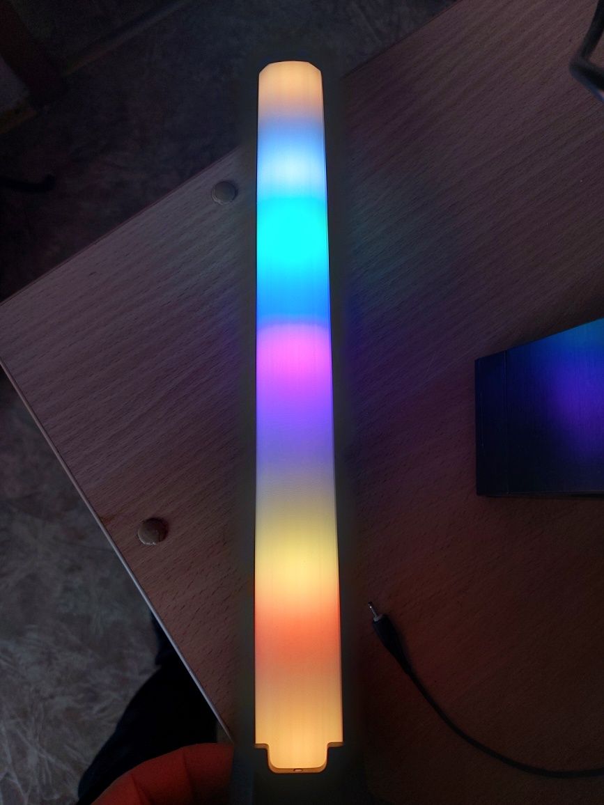 Смарт LED светильник музыкальный