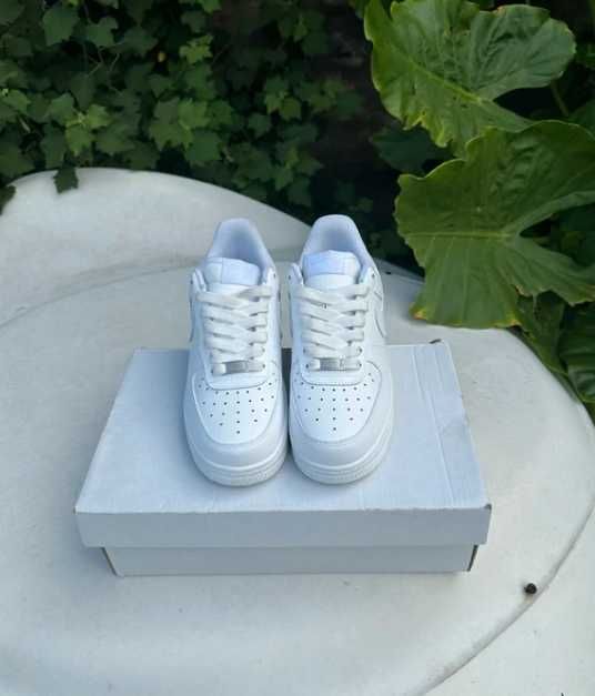 Buty Trampk Nike Air Force 1 Low '07 Black R.42