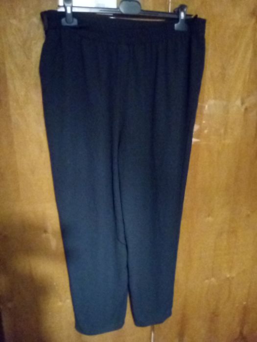 Продам женские брюки