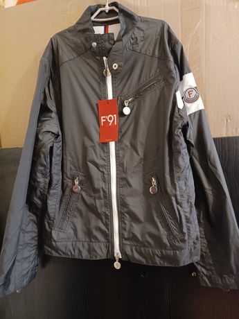 Куртка курточка ветровка для мальчика 8-11лет