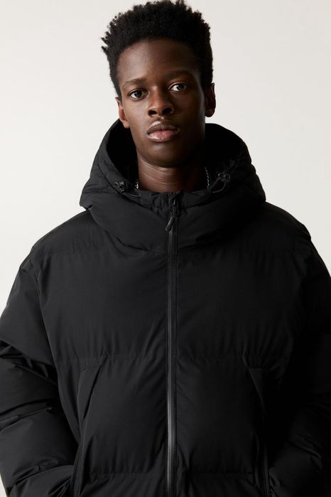 Куртка Pull&Bear Puffer Hooded Jacket (M) чорна чоловіча пуховик