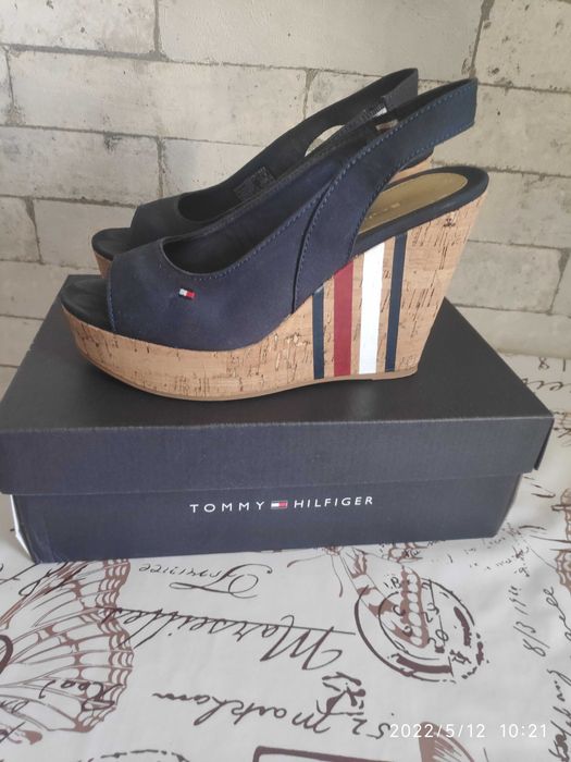 Босоножки женские Tommy Hilfiger