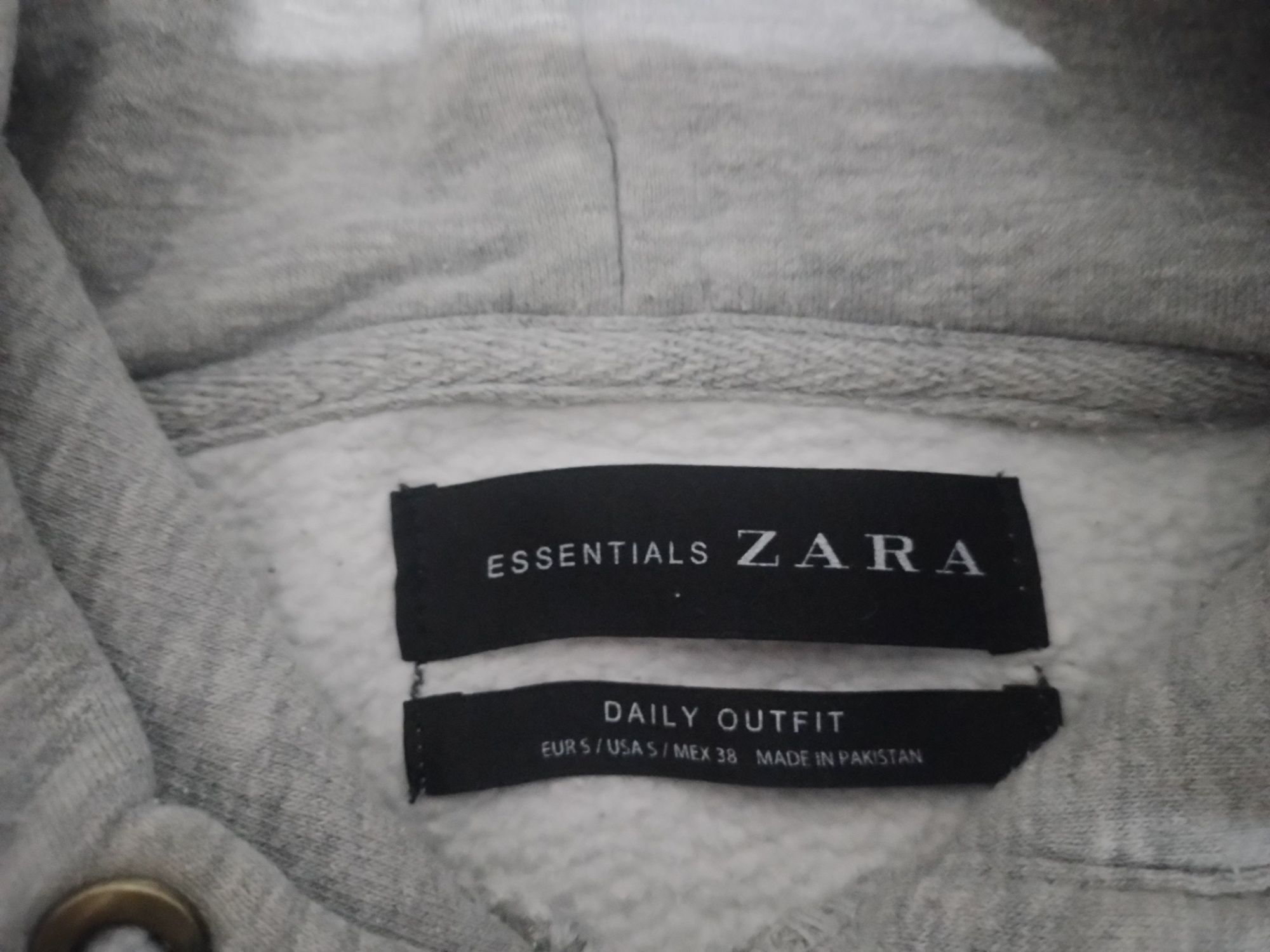 Bluza z kapturem Zara Essentials