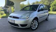 Ford Fiesta 100.% Oryginał Przebieg Klima Super stan z Niemiec 2 kpl kół