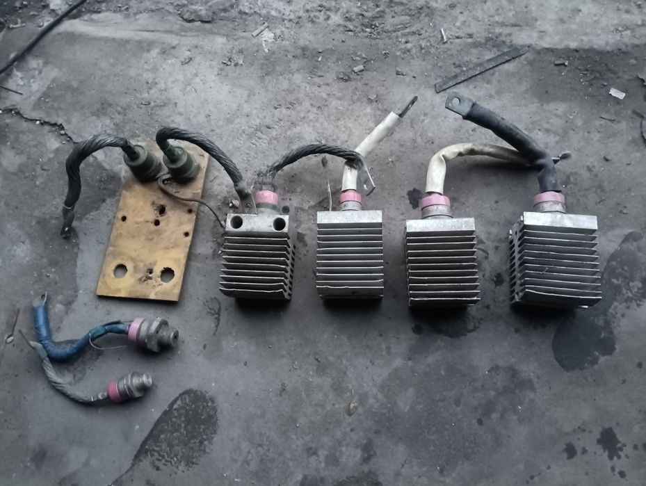 Діод з алюмінієвим радіатором д161-250, к399, Т171-250