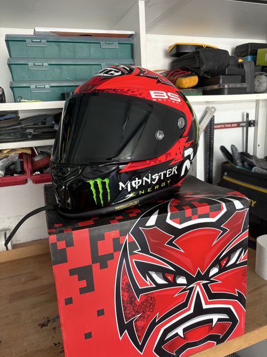 HJC RPHA 1 Quartararo Capacete M