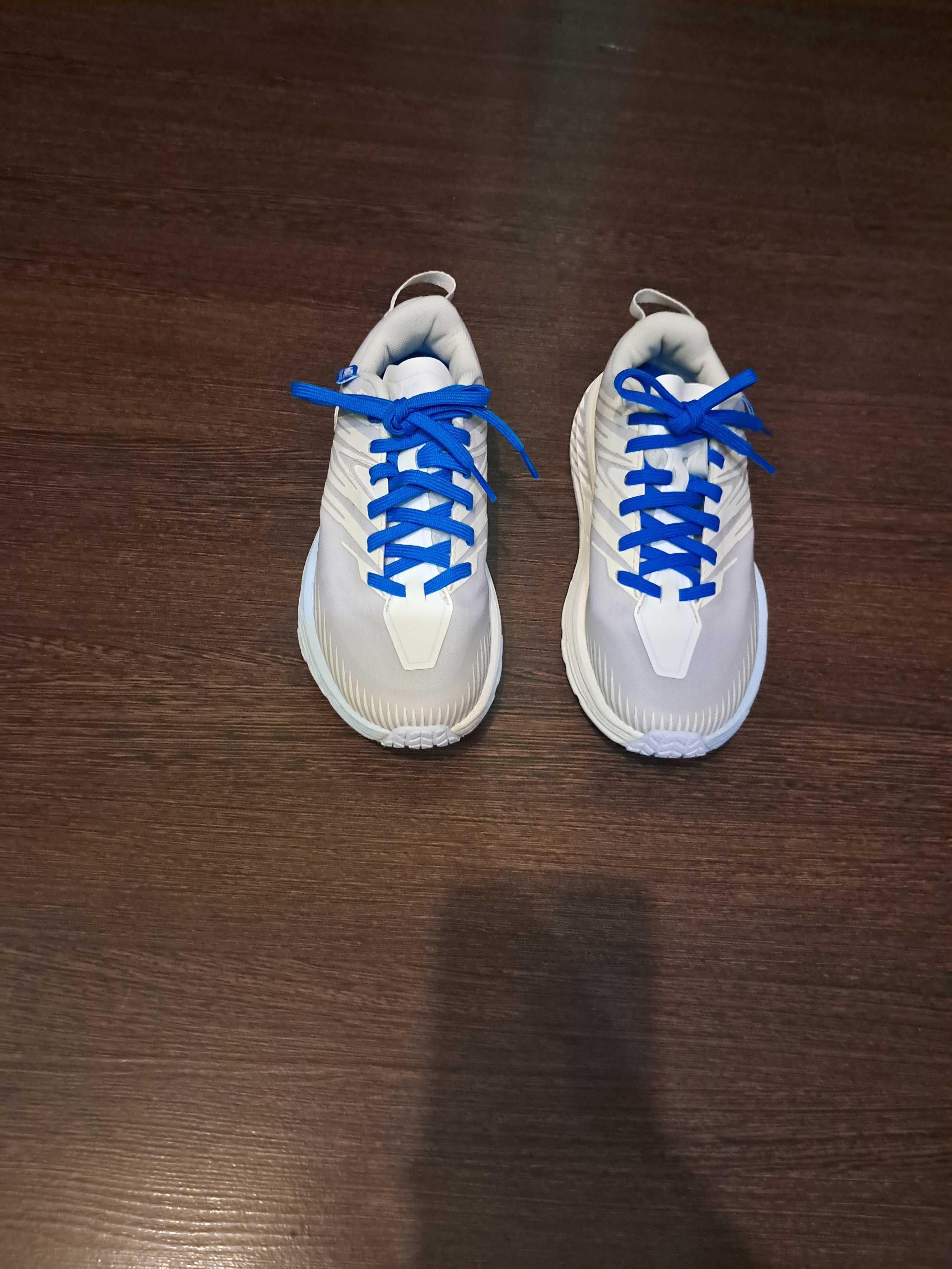 Кросівки Hoka X Tint Speedgoat 4.   Р 37. 1/3. 23. 5см