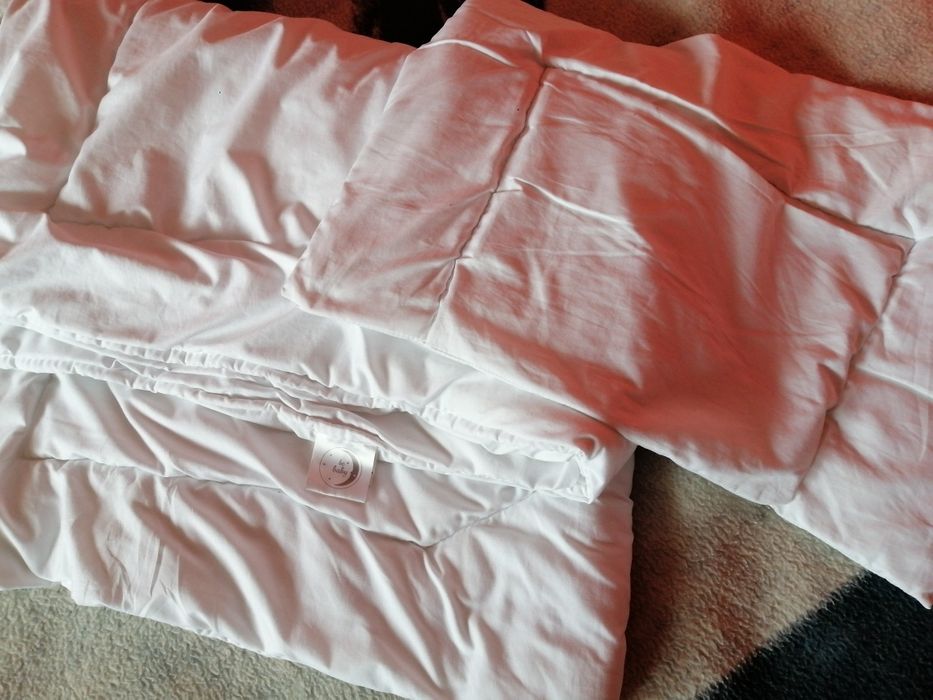 Kołdra dziecięca 100x135, poduszka 40x60, poszewki dla dziewczynki