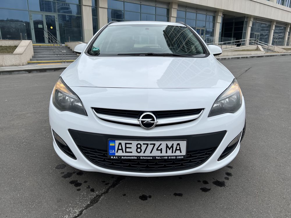 Opel Astra J 2016