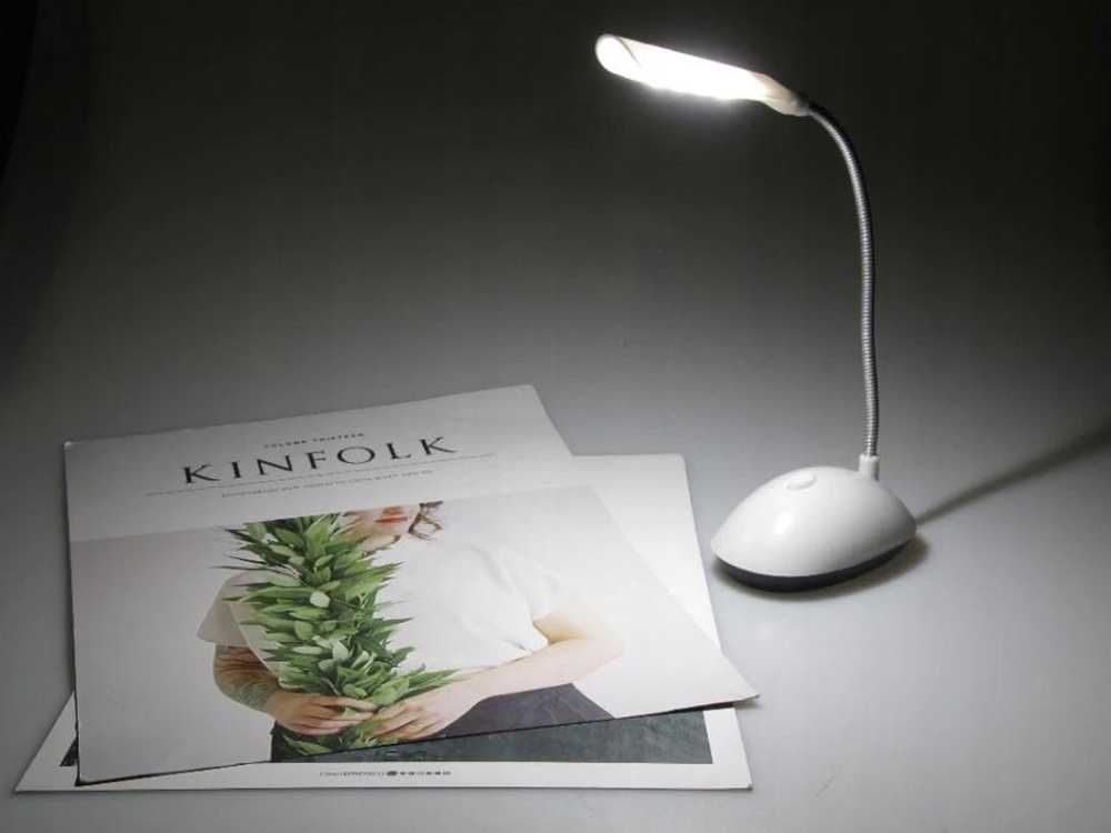 Biała lampka biurkowa 4 LED – szkolna, nocna, na biurko
