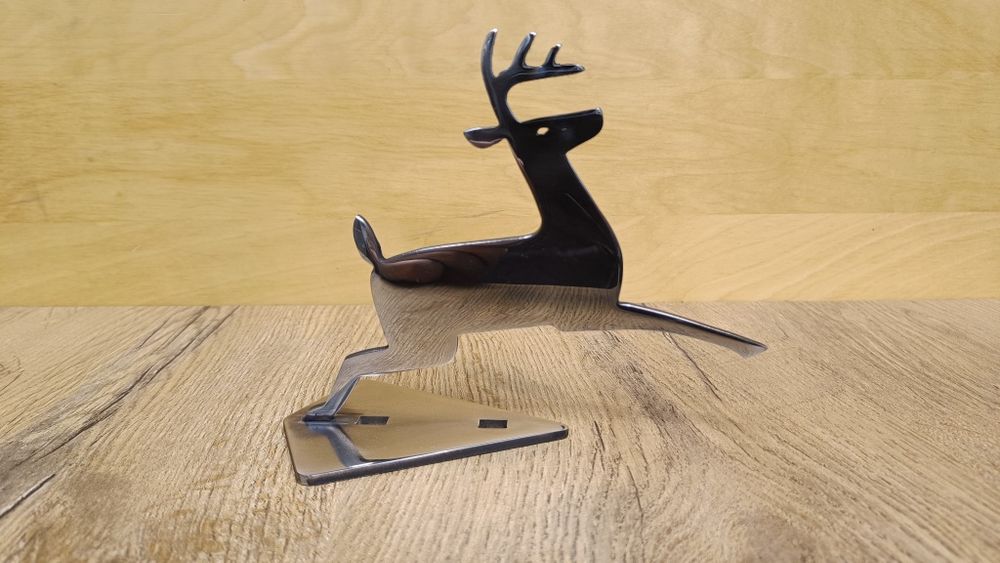 Polerowany Jelonek na maskę John Deere emblemat logo znaczek stal inox