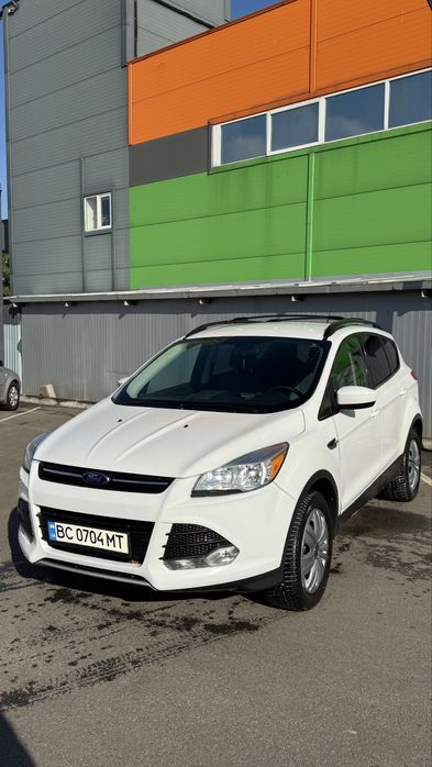 Продам Ford Escape