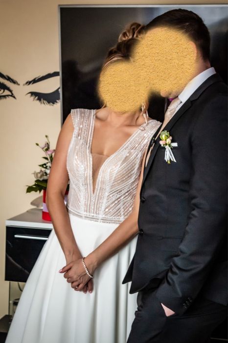 Damska suknia ślubna