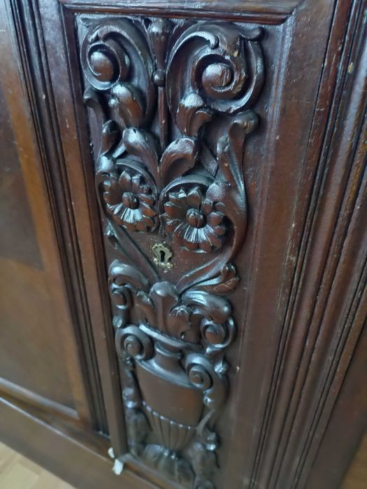 Kredens antyk zabytkowy