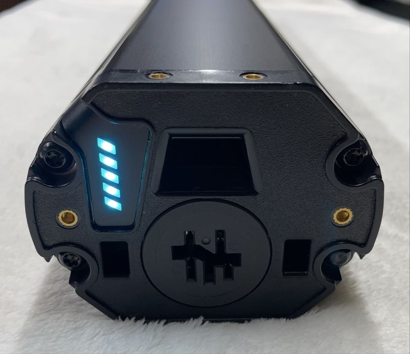 Akumulator bateria BOSCH PowerTube 750 Smart pozioma