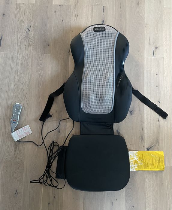 Masazer Homedics, naktadka masujaca na krzesto/fotel