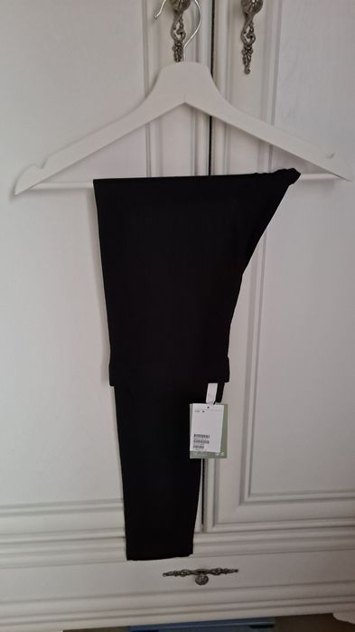 Nowe z metką leginsy damskie H&M r. M