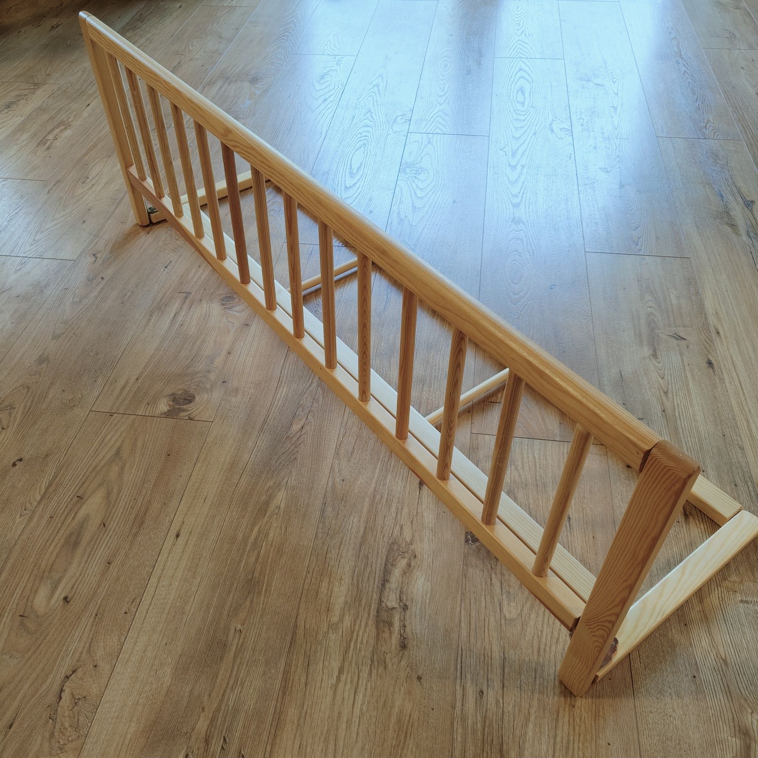 Barierka ochronna dla dziecka do łóżka 120x40