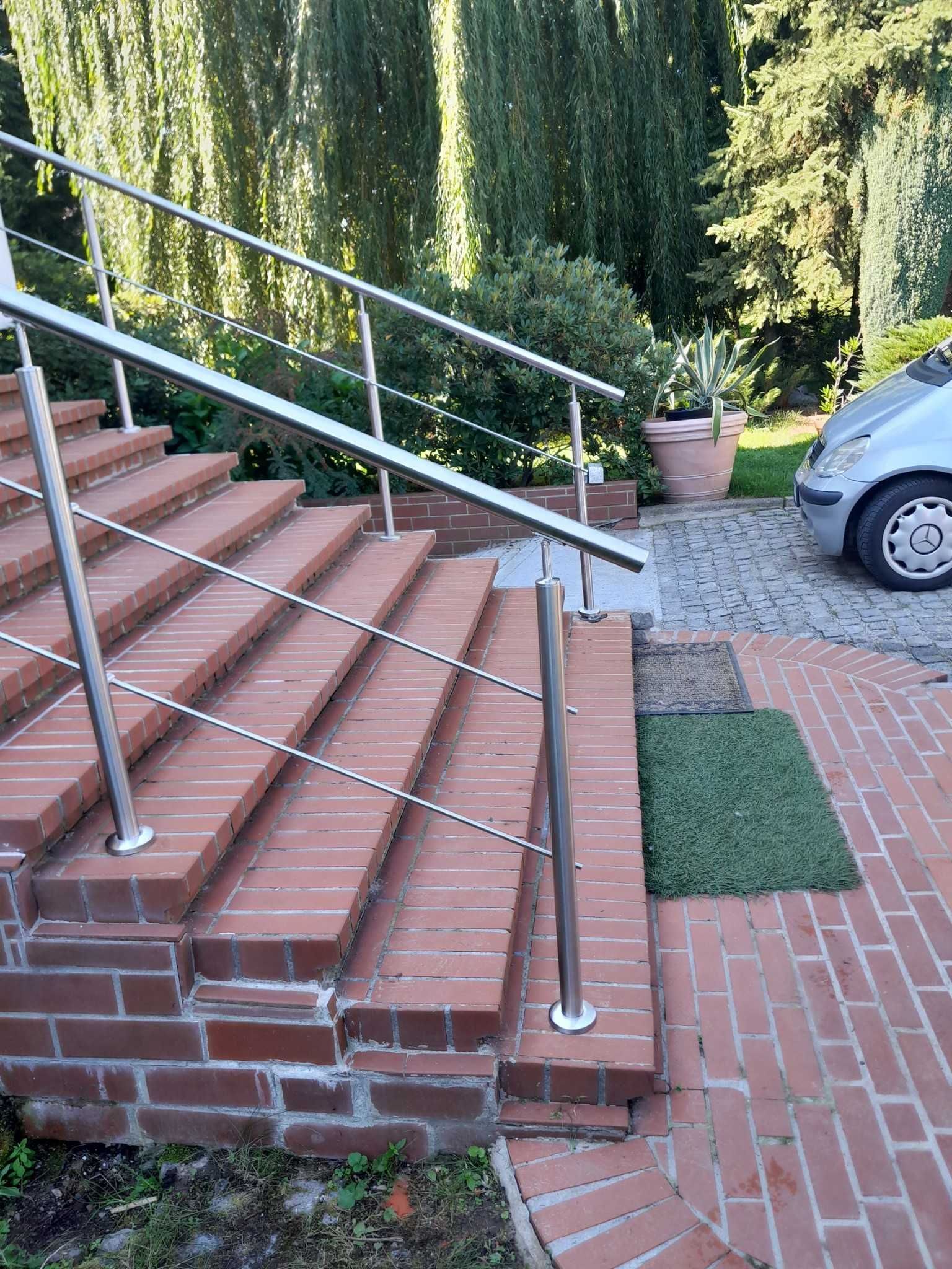 Balustrady poręcze ze stali nierdzewnej/Producent na wymiar Łódź