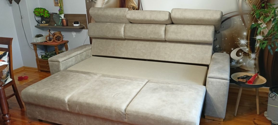 Duża sofa do salonu