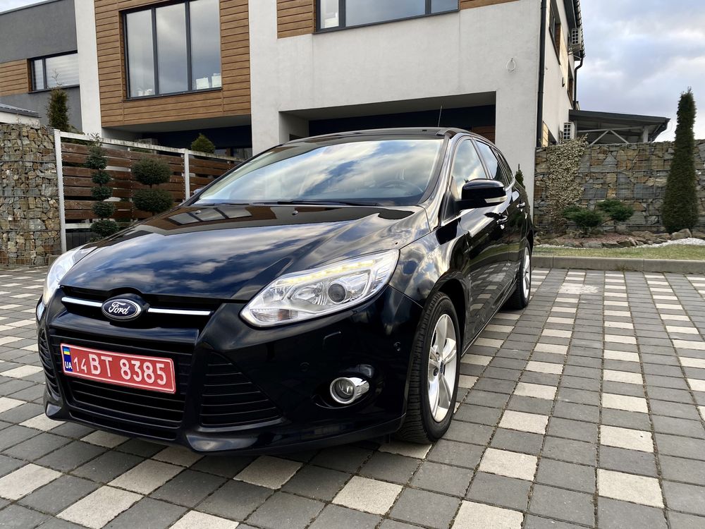 Продам Ford Focus 3 TITANIUM / Full LED