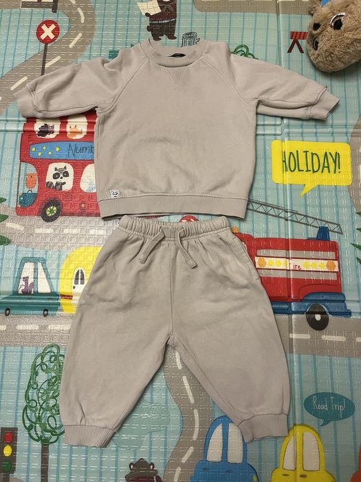 Костюм next 12-18 місяців 80-86 розмір