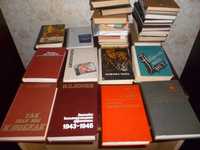 Продам библиотеку (военные мемуары, классика, детективы 70-х)