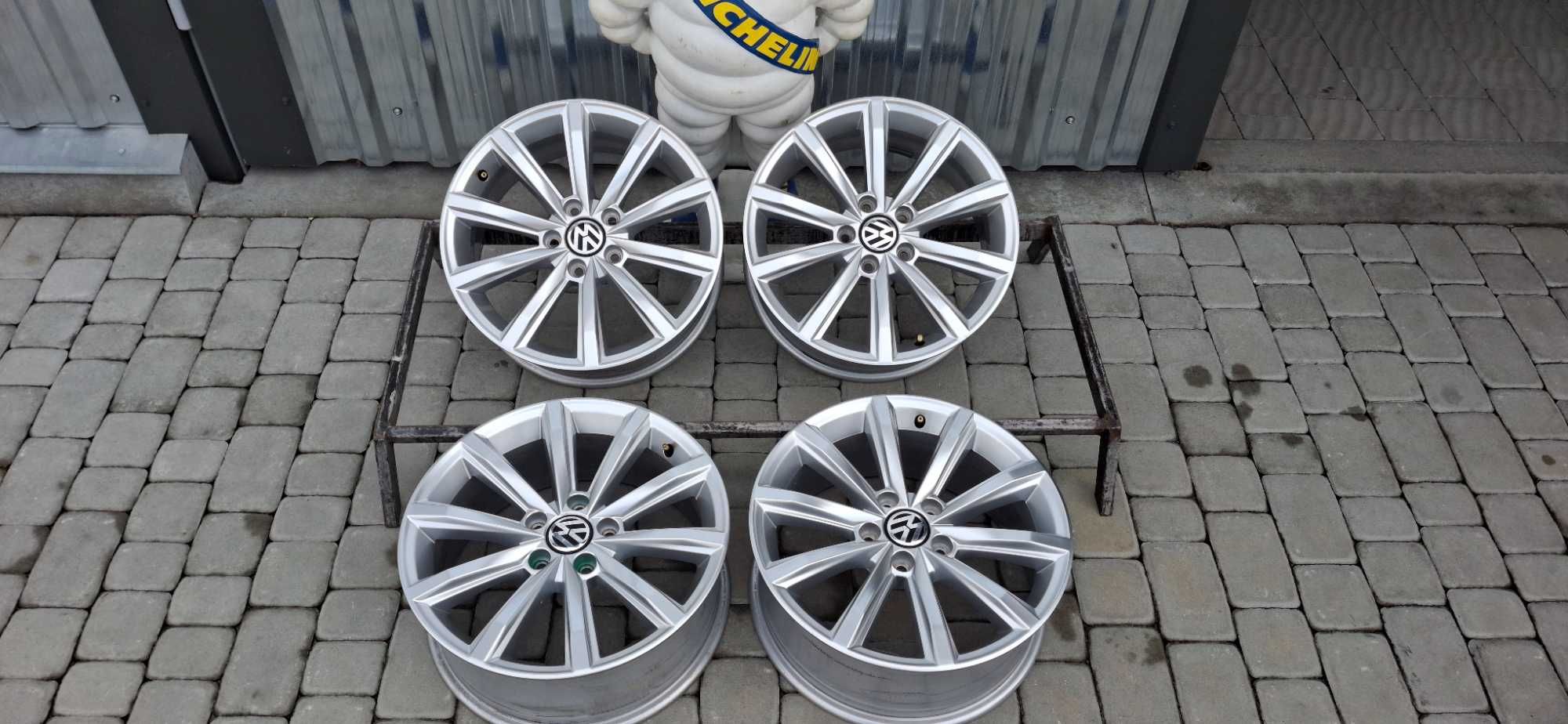 Диски VW London R17 5x112 7J ET40 Passat B7 B8  3G0 601 025 D