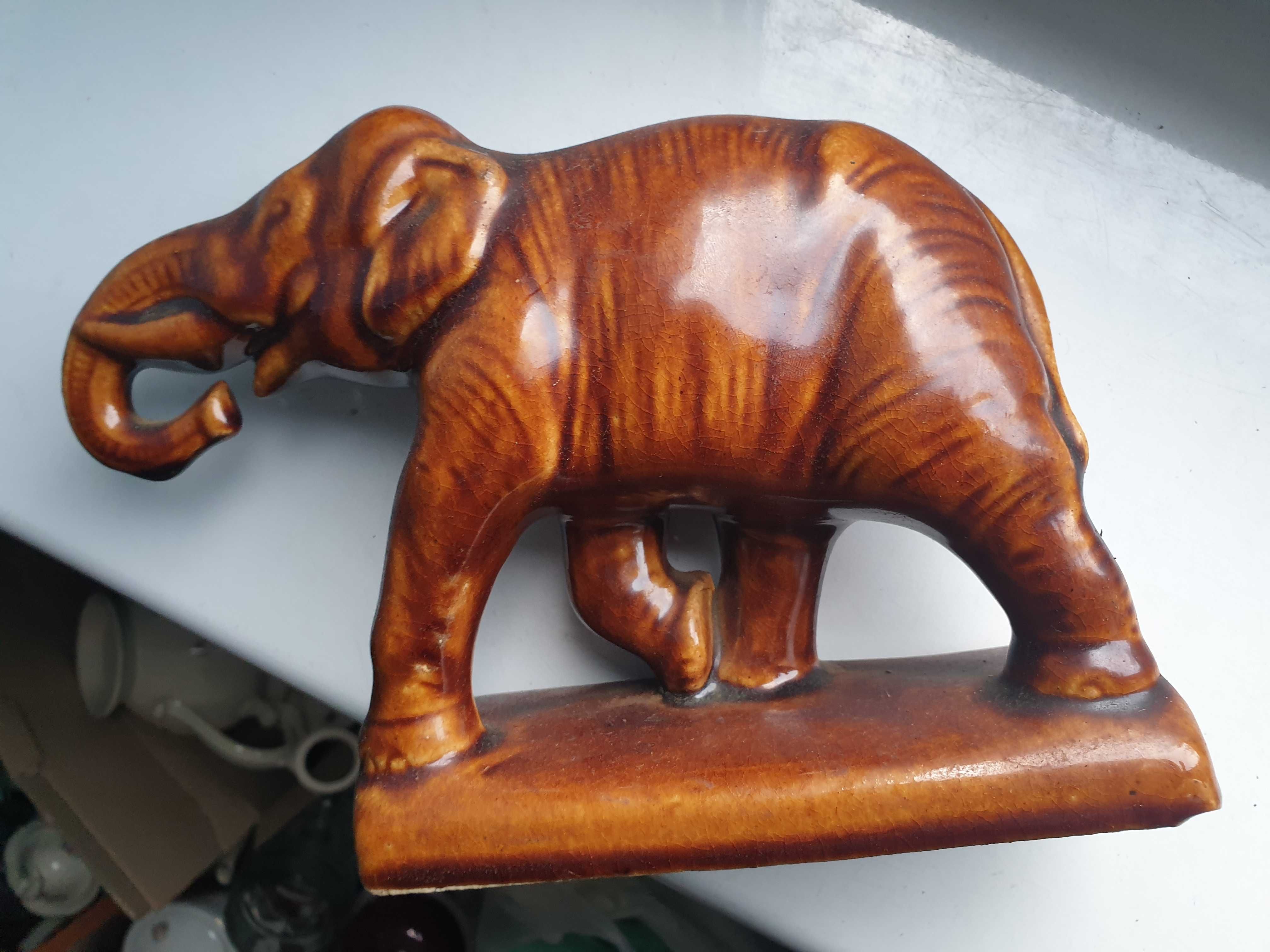 słoń figurka ceramiczna lata 60.