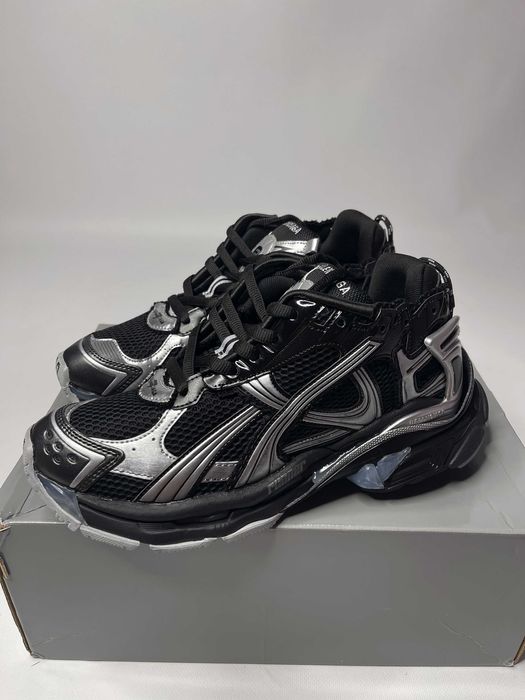 BALENCIAGA Runner кроссовки кеди кеды кросівки чорні sneakers 42 43 44