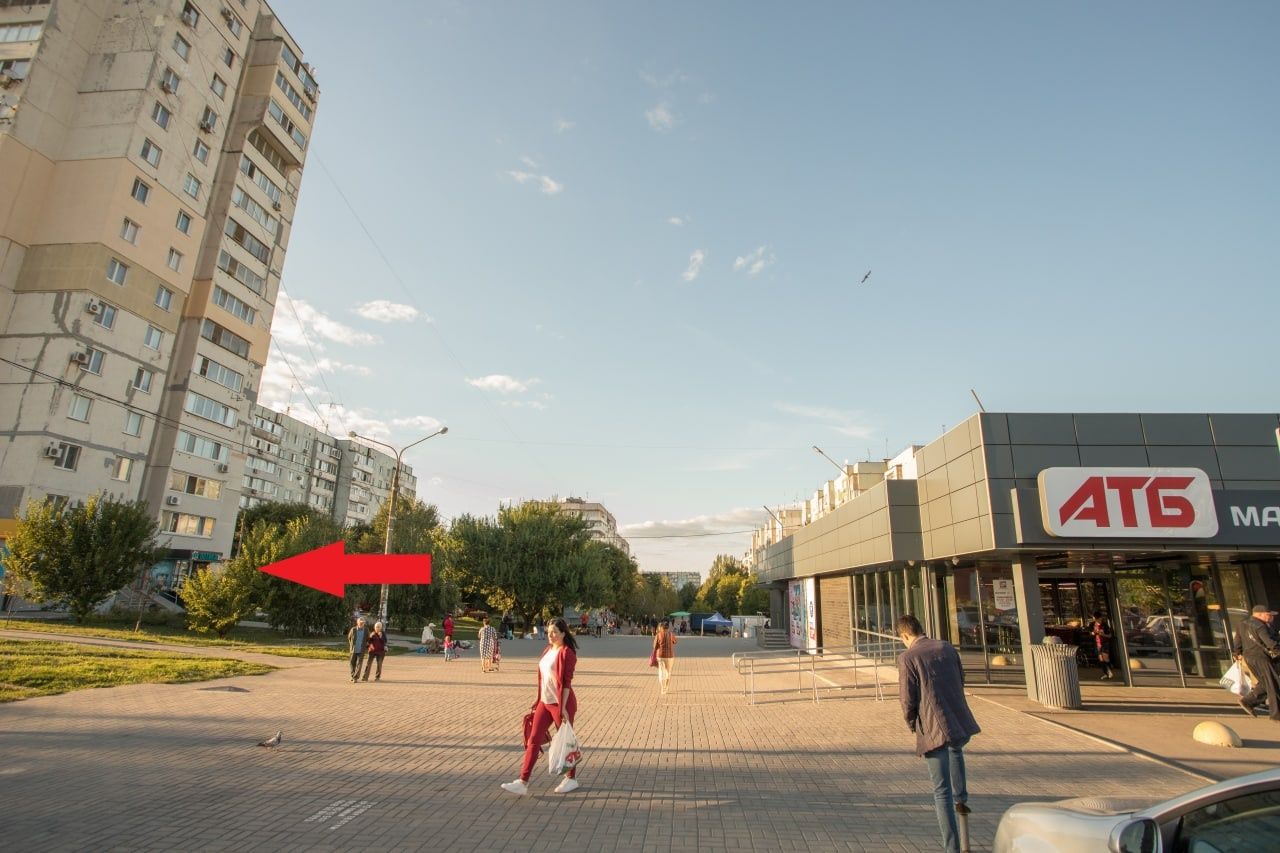Продаж прибуткової нерухомості по вулиці Хортицьке Шосе