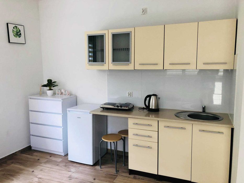 BEZCZYNSZOWA Kawalerka TARAS zalesie Rzeszów dla 1 osoby