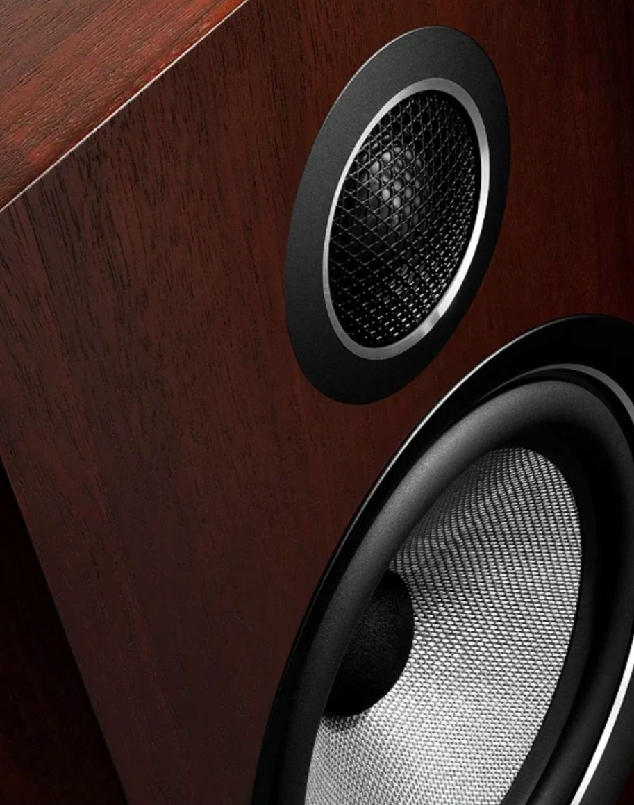 Colunas Bowers Wilkins B&W 706 S2 em estado novo