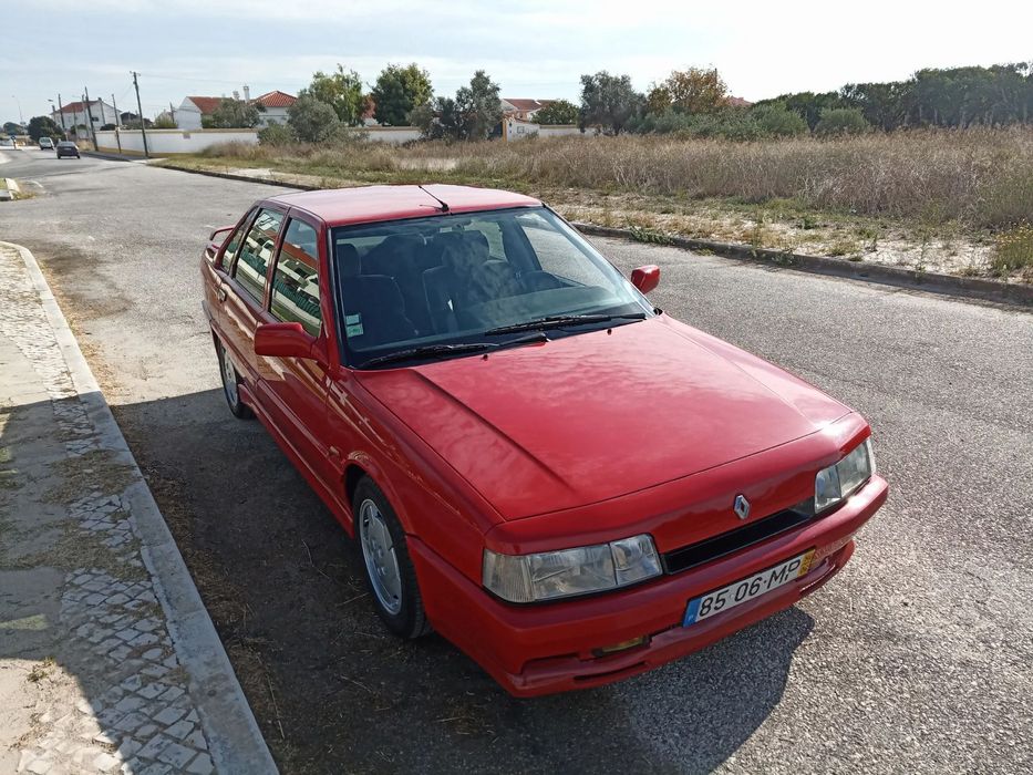 Renault 21 2.0 Turbo Quadra