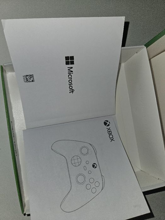 Pad/kontroler xbox series x, kolor zielono-biały