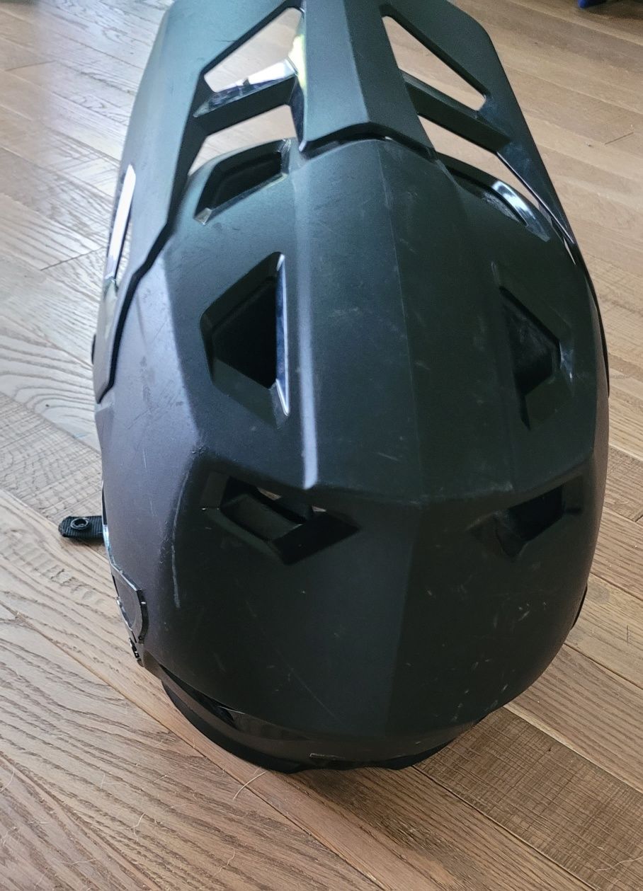 Kask Full Face FOX Rampage S
Rampage MIPS czarny / Rozmiar: S