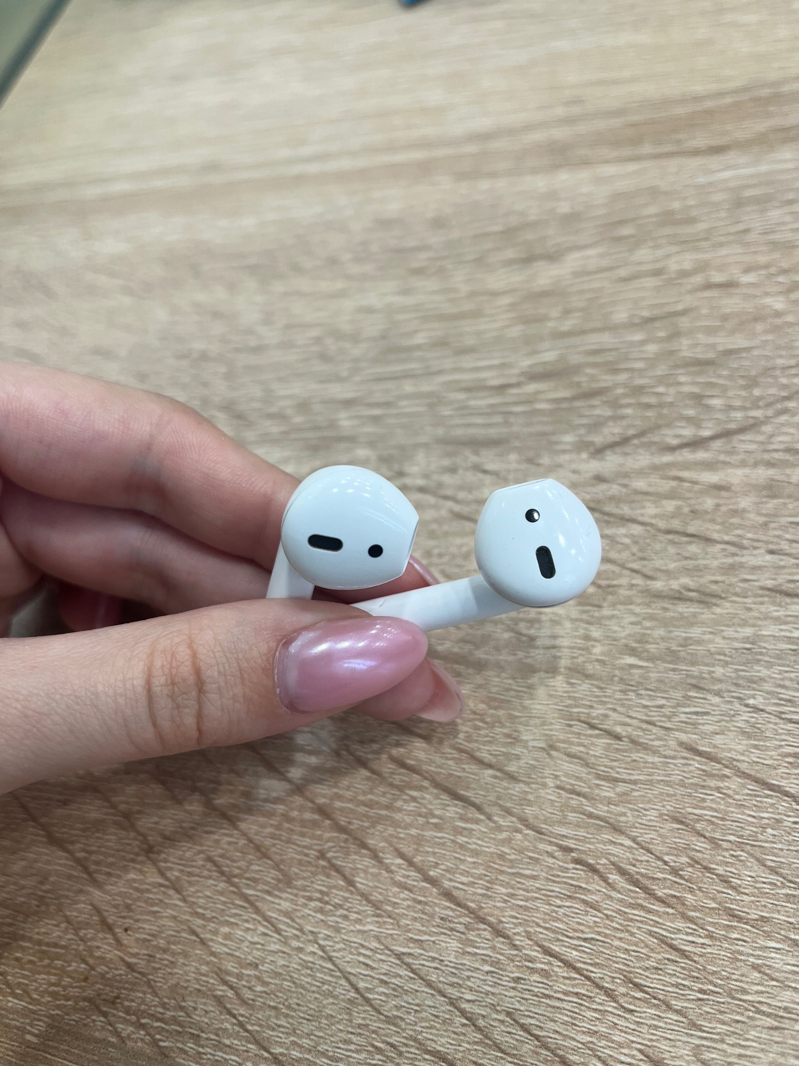 Навушники AirPods 2