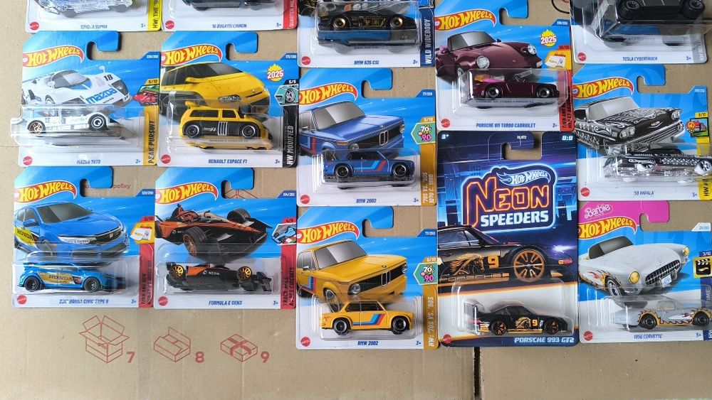 NEW! 2025 FERRARI Hot Wheels/Хот Вилс Mainline