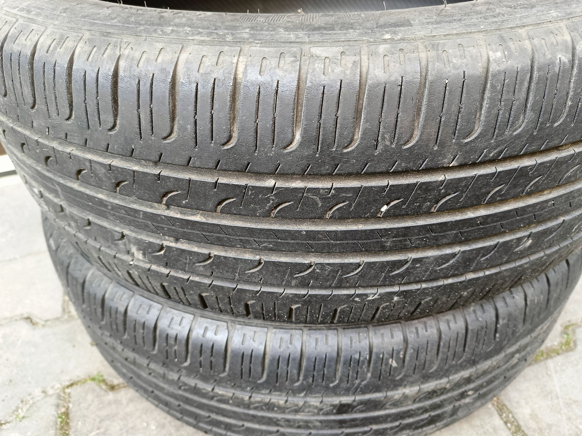 Opony 225/55/19 Goodyear