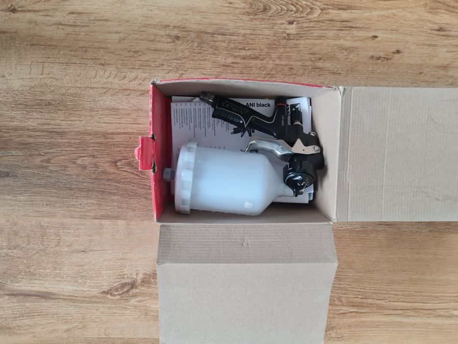 Pistolet lakierniczy Ani Black Clear 1.3