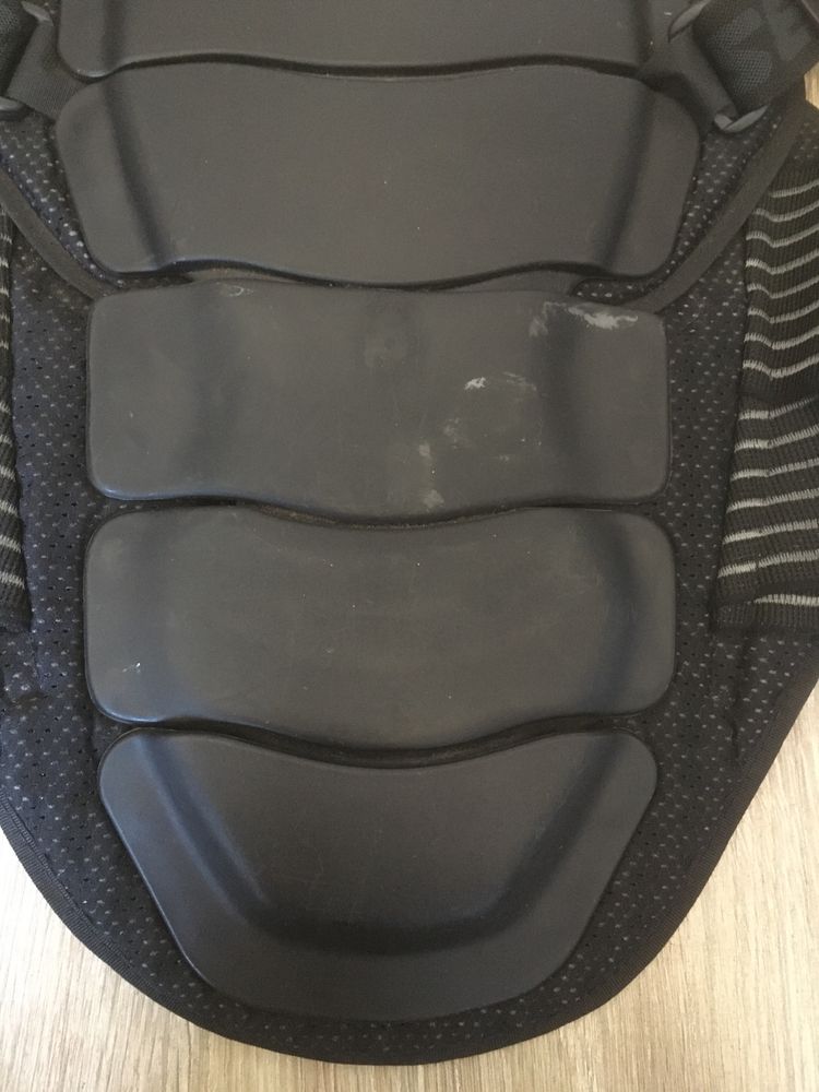 Dainese BAP 2000/8 rozmiar M ochraniacz pleców żółw