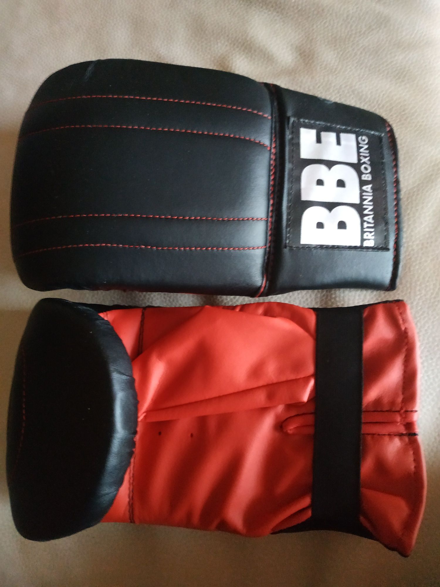 luvas de boxe como novas