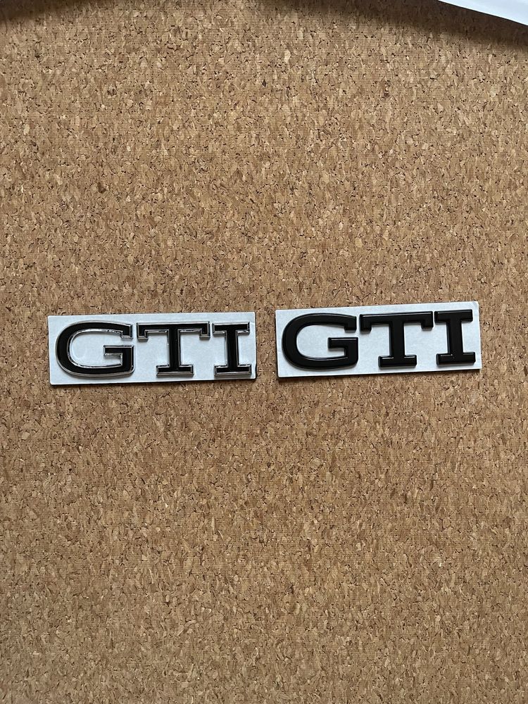 Молдинг на крыло GTI эмблема шильдик Volkswagen golf 8 mk8