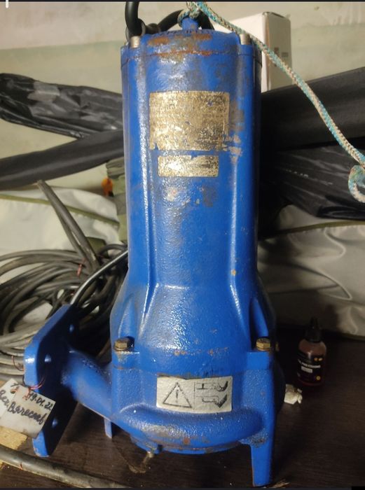 Дренажный/фекальный насос speroni.б/у.цена 15000грн.