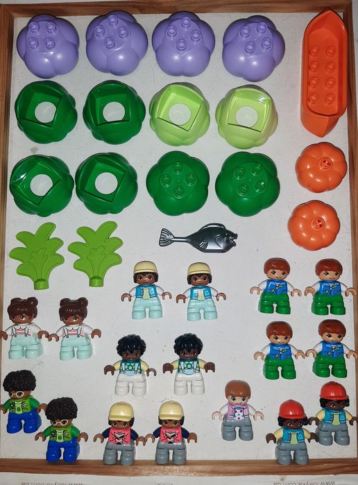 Розпродаж нових оригінальних фігурок та деталей Лего Дупло.