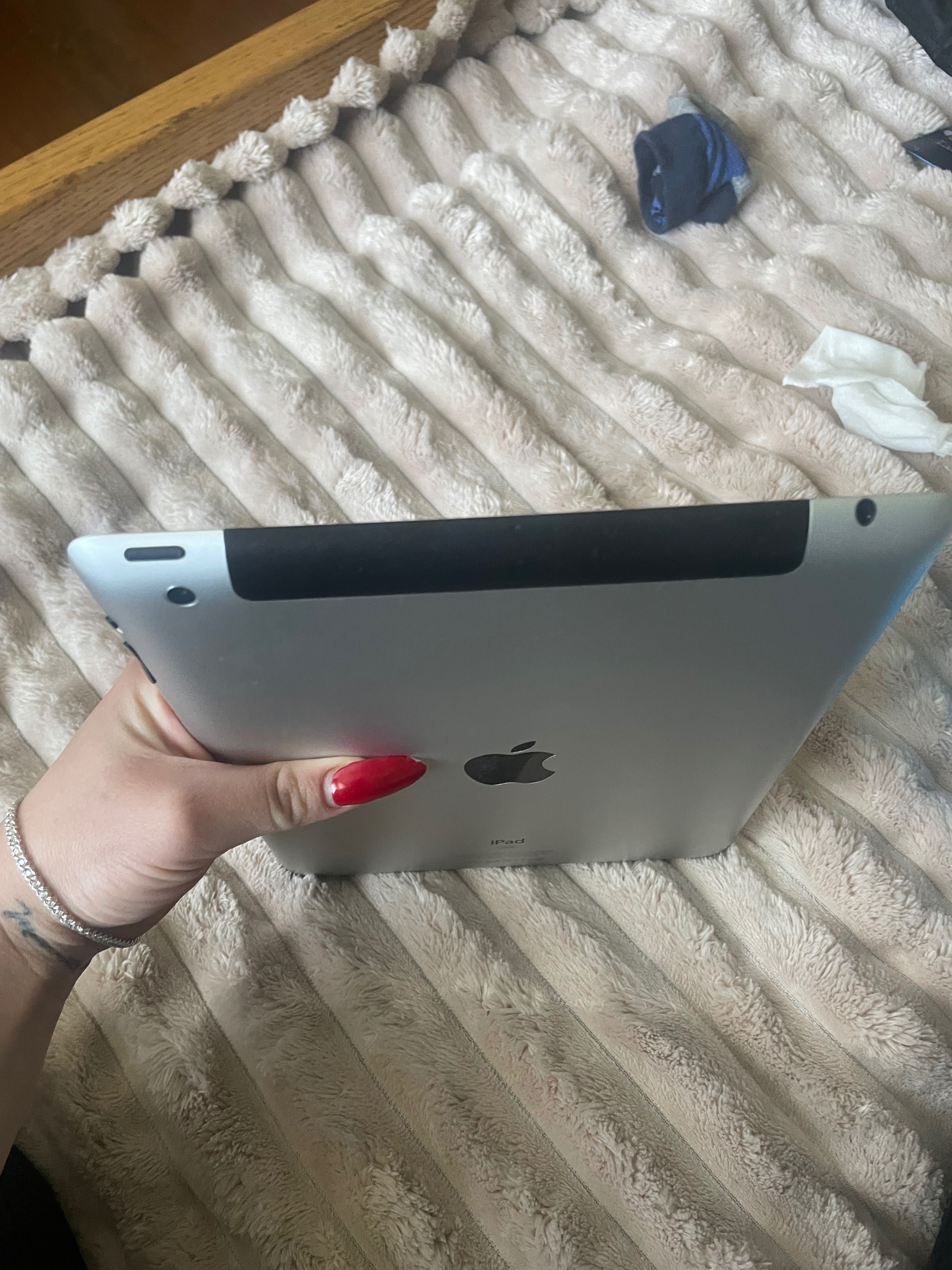 iPad 64 GN в дуже хорошому стані