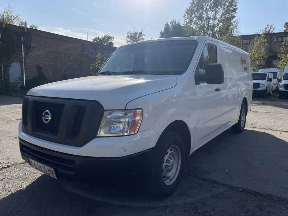 Вантажний фургнон NISSAN NV1500