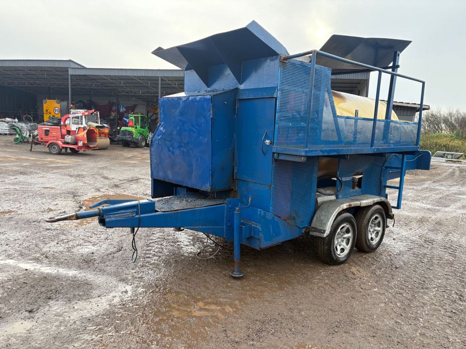 Recykler do asfaltu Bagela 7000 nie Madro