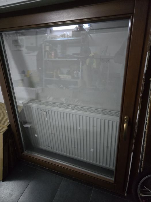 Okno drewniane w b.dobrym stanie