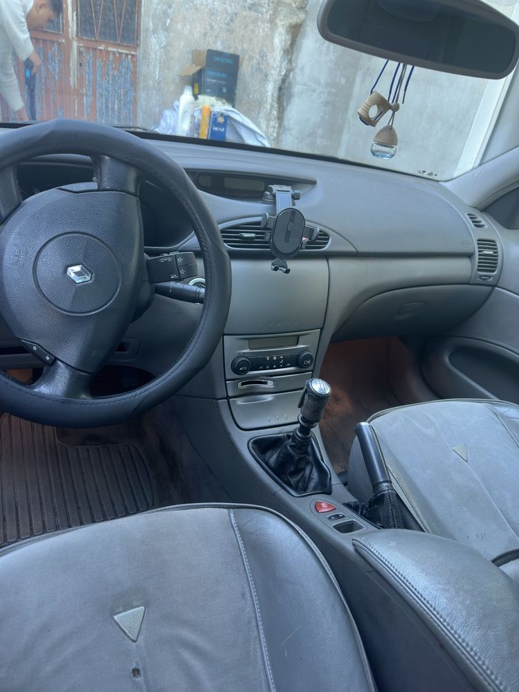 Renault Laguna 1.9